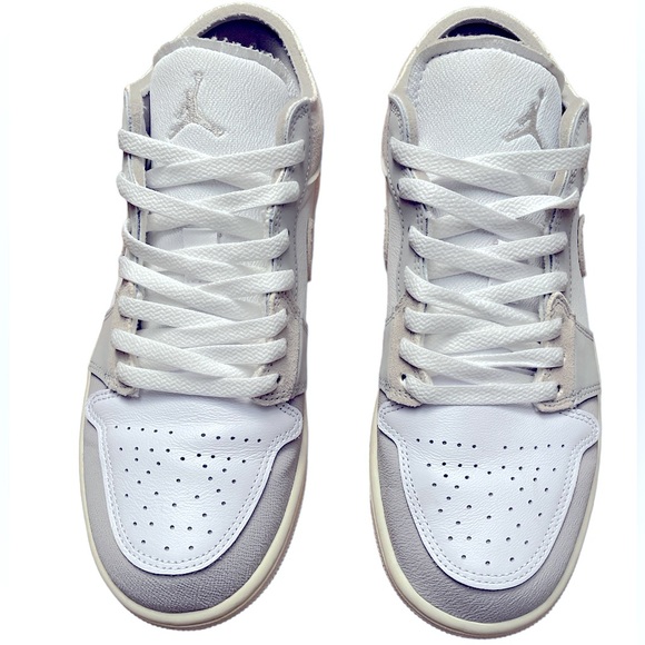 Air Jordan 1 Low SE Craft Inside Out — Men’s 7.5 // Women’s size 9 - Picture 7 of 9